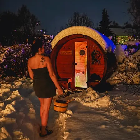 Rajska Cisza - Caloroczny Prywatny W Lesie Nad Jeziorem - Sauna I Balia 펜션